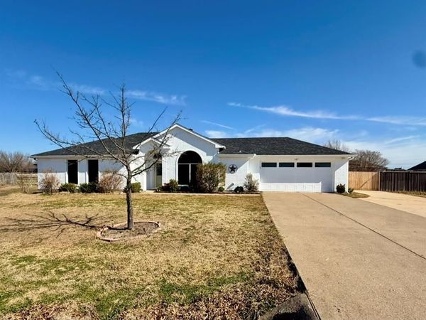 107 Dustin Drive, Fate, TX 75189
