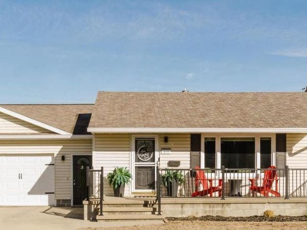 419 S Lynn Dr, LeMars, IA 51031