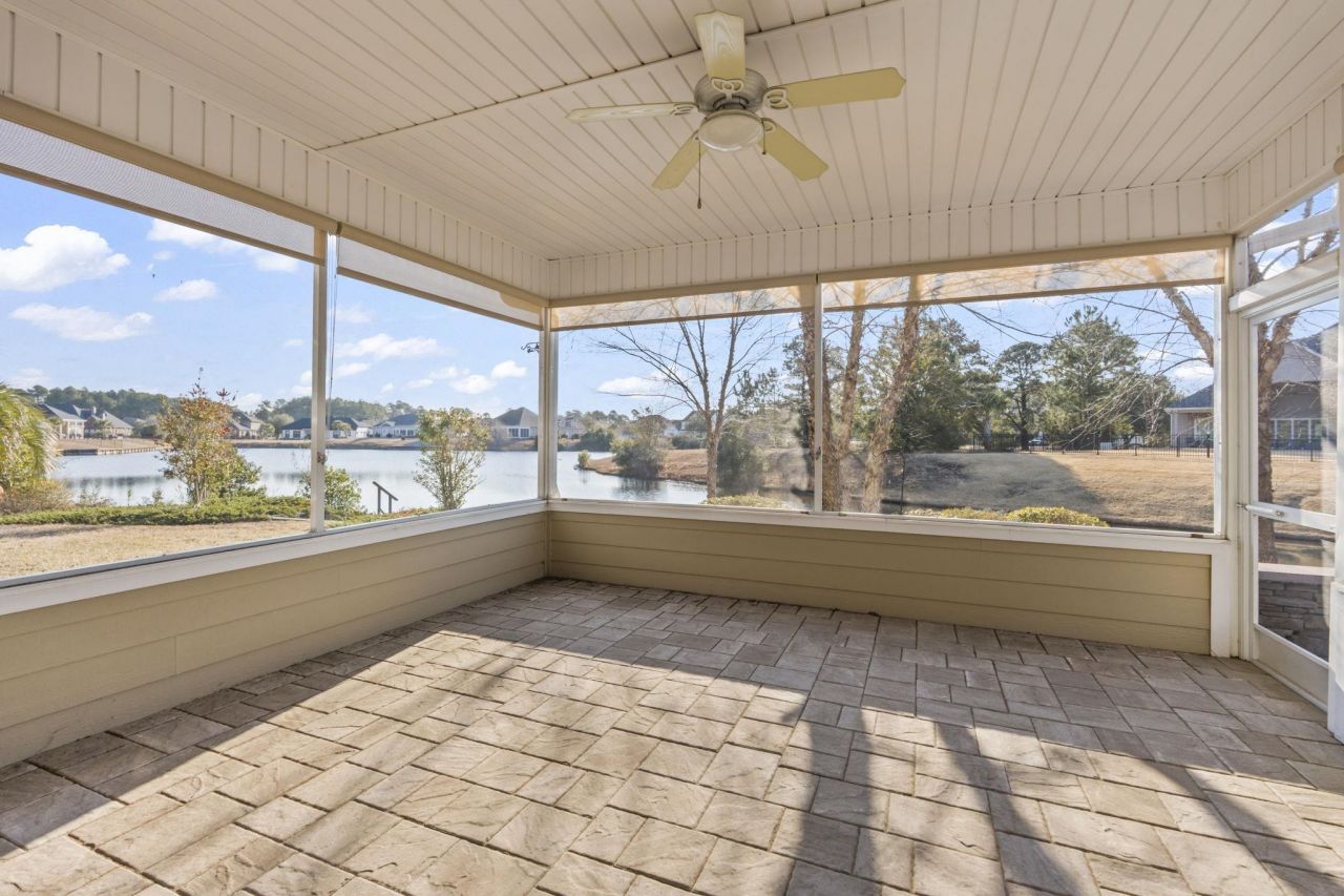 1035 Muscovy Pl. Photo 5