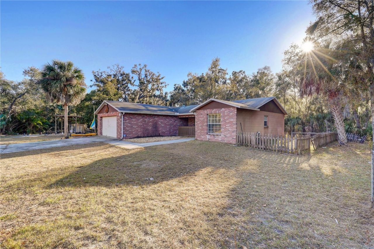 8849 Richmond Street, Gibsonton, FL 33534 Photo