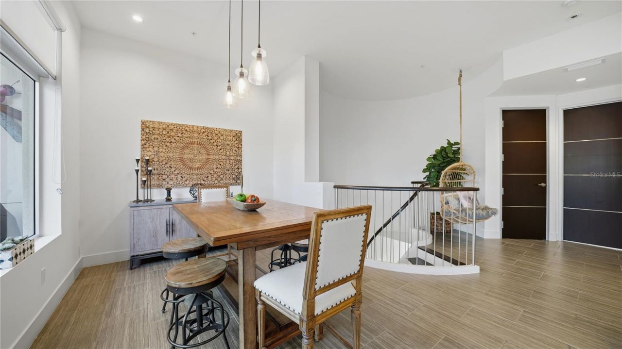 209 Cosmopolitan Court, Sarasota, FL 34236 Photo