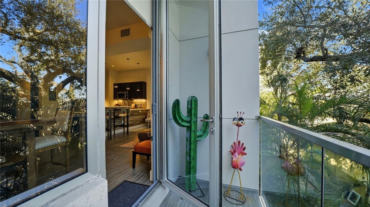 209 Cosmopolitan Court, Sarasota, FL 34236 Photo