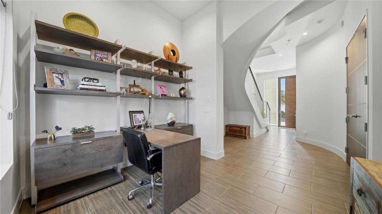 209 Cosmopolitan Court, Sarasota, FL 34236 Photo