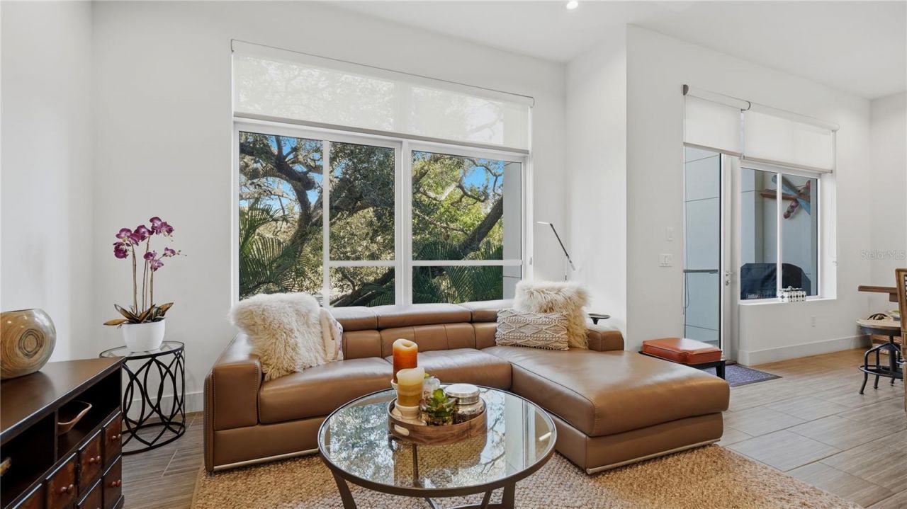 209 Cosmopolitan Court, Sarasota, FL 34236 Photo