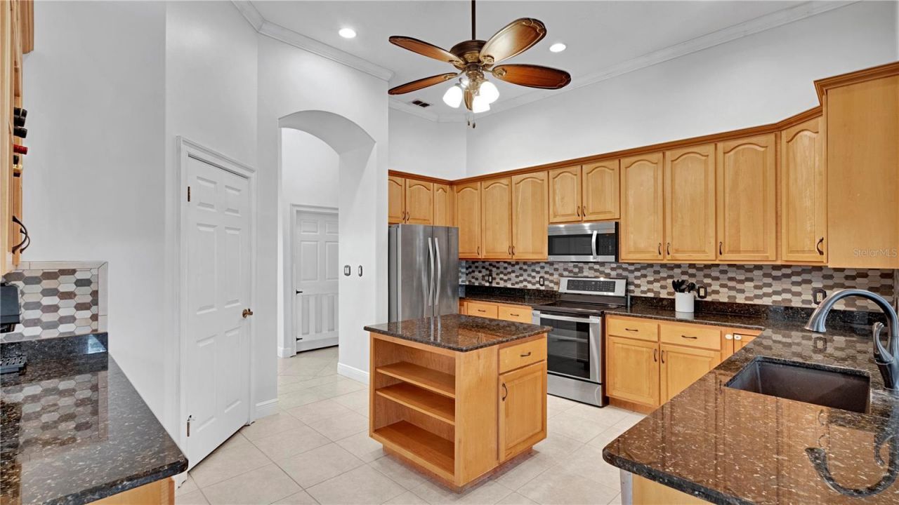 881 S Belfast Place, Chuluota, FL 32766 Photo