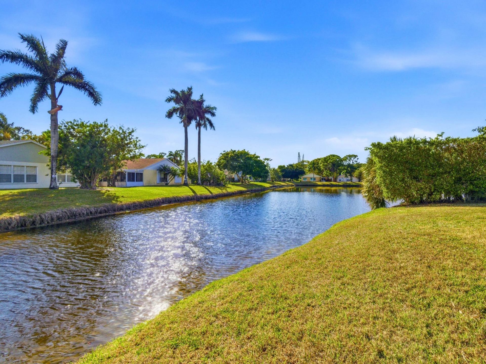 1285 Green Pine Boulevard, West Palm Beach, FL 33409 Photo