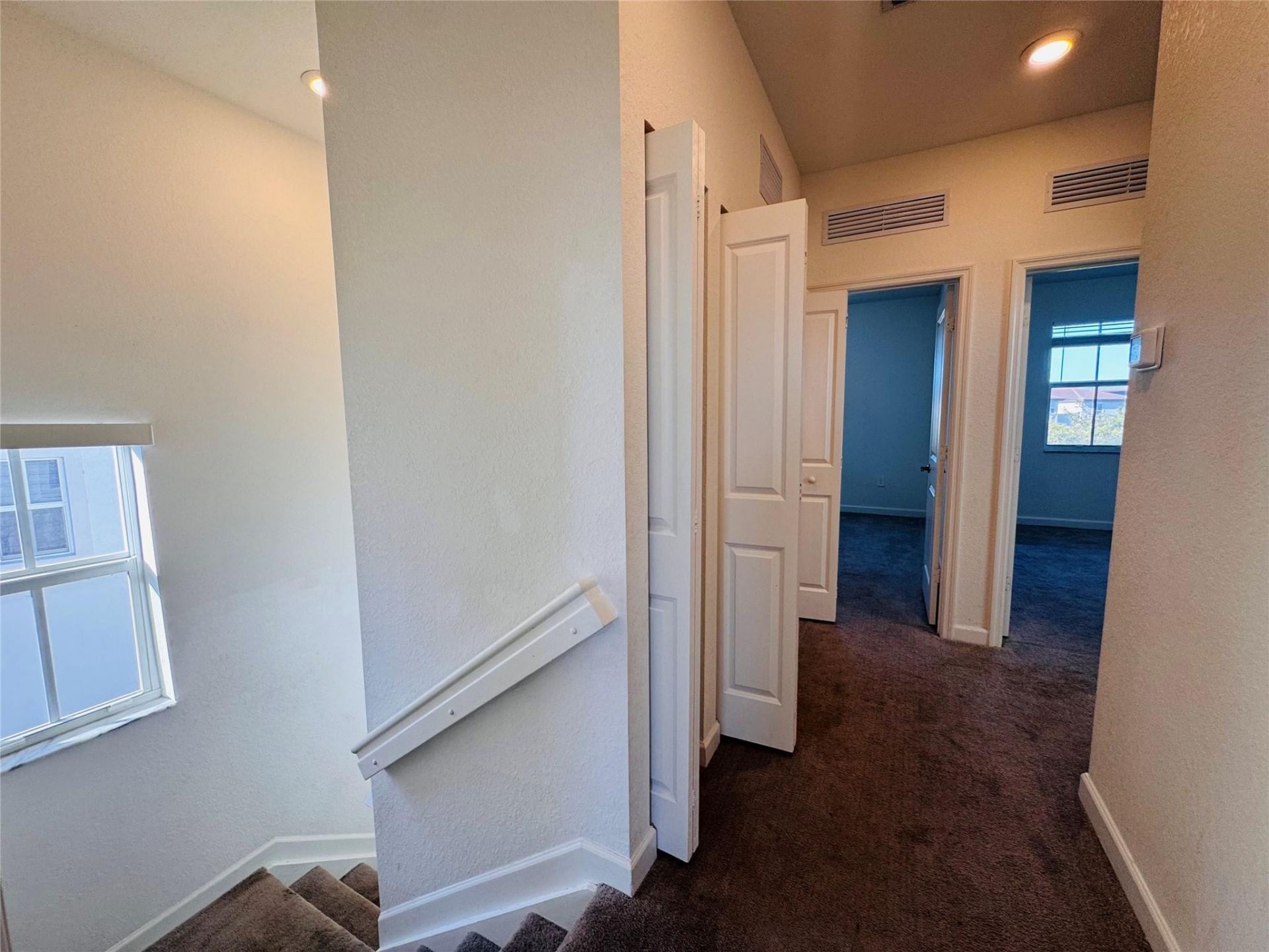 2437 NW 131st Circle, Unit 2437, Miami, FL 33167 Photo