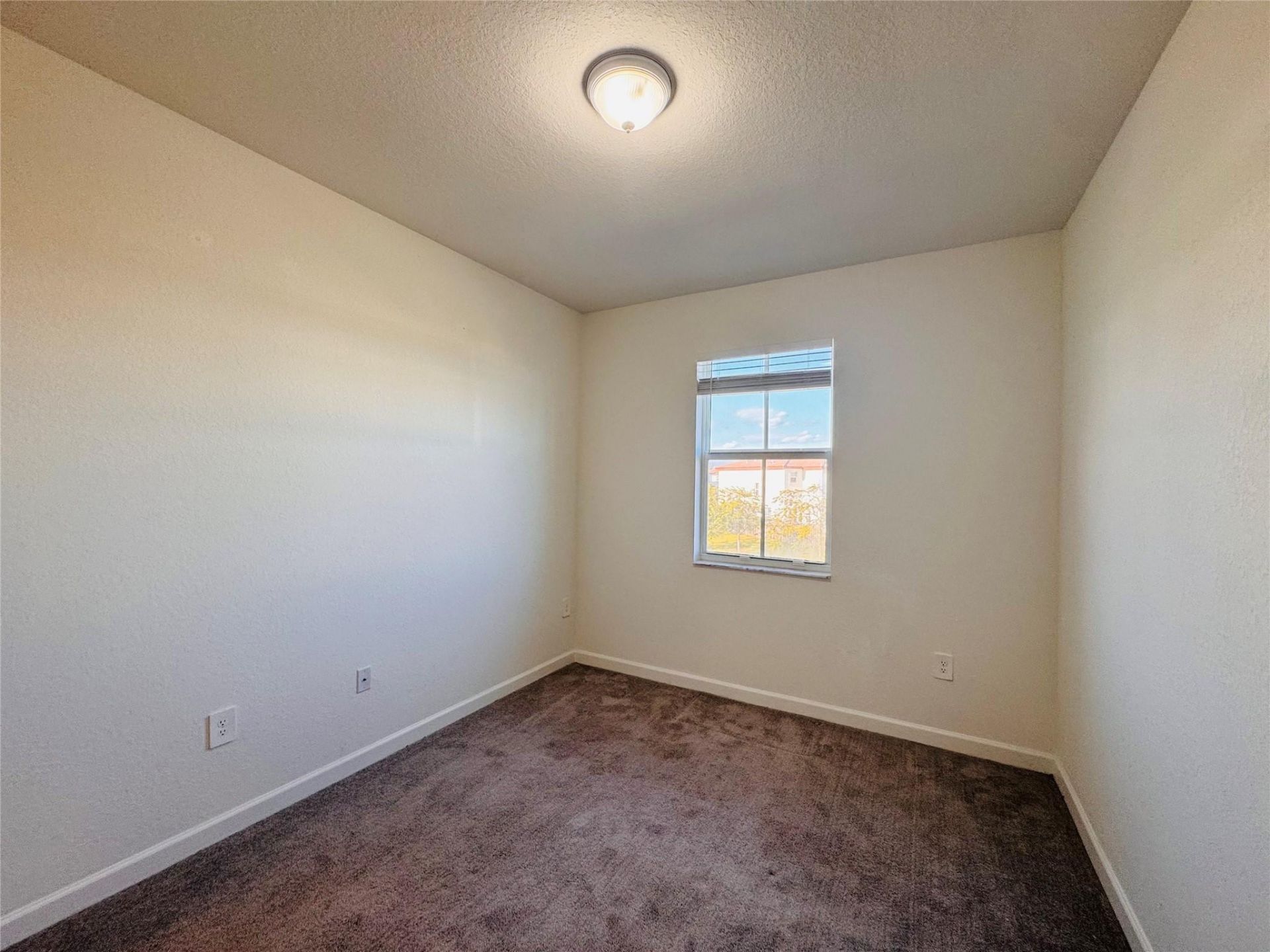 2437 NW 131st Circle, Unit 2437, Miami, FL 33167 Photo