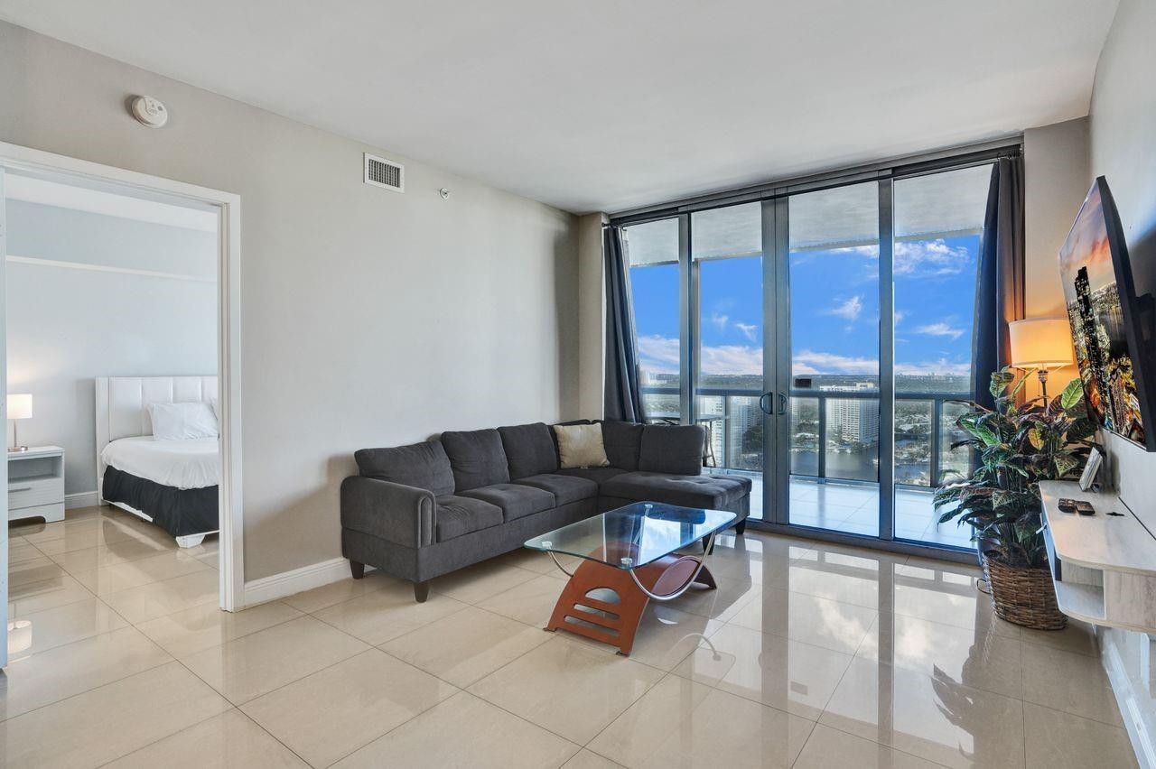 2600 E Hallandale Beach Boulevard, Unit T3210, Hallandale Beach, FL 33009 Photo