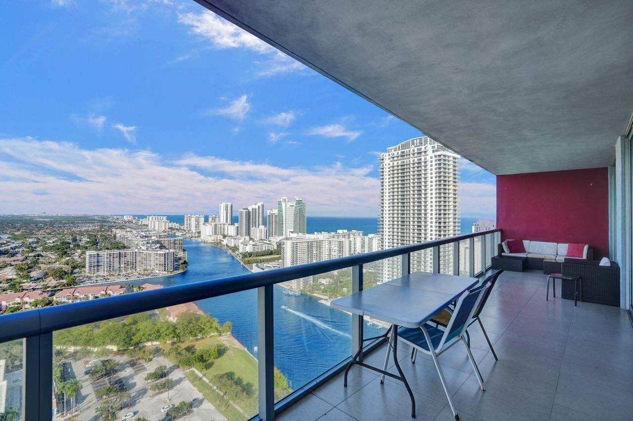 2600 E Hallandale Beach Boulevard, Unit T3210, Hallandale Beach, FL 33009 Photo
