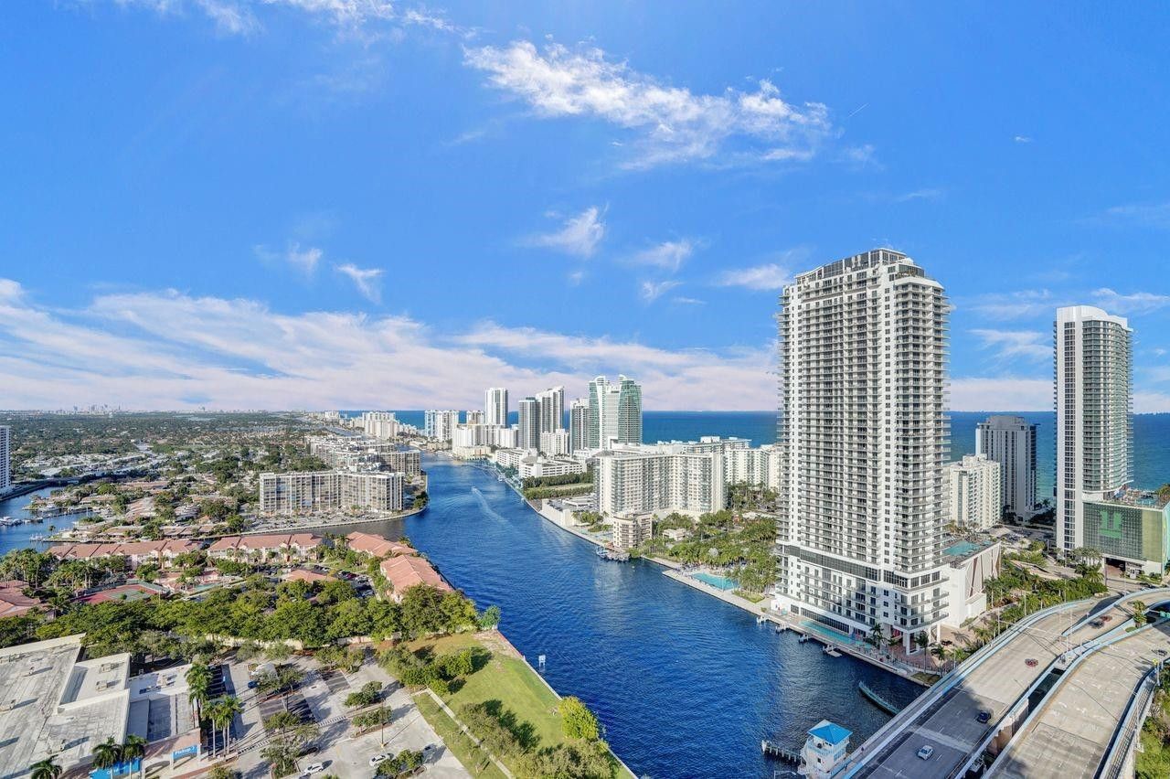 2600 E Hallandale Beach Boulevard, Unit T3210, Hallandale Beach, FL 33009 Photo