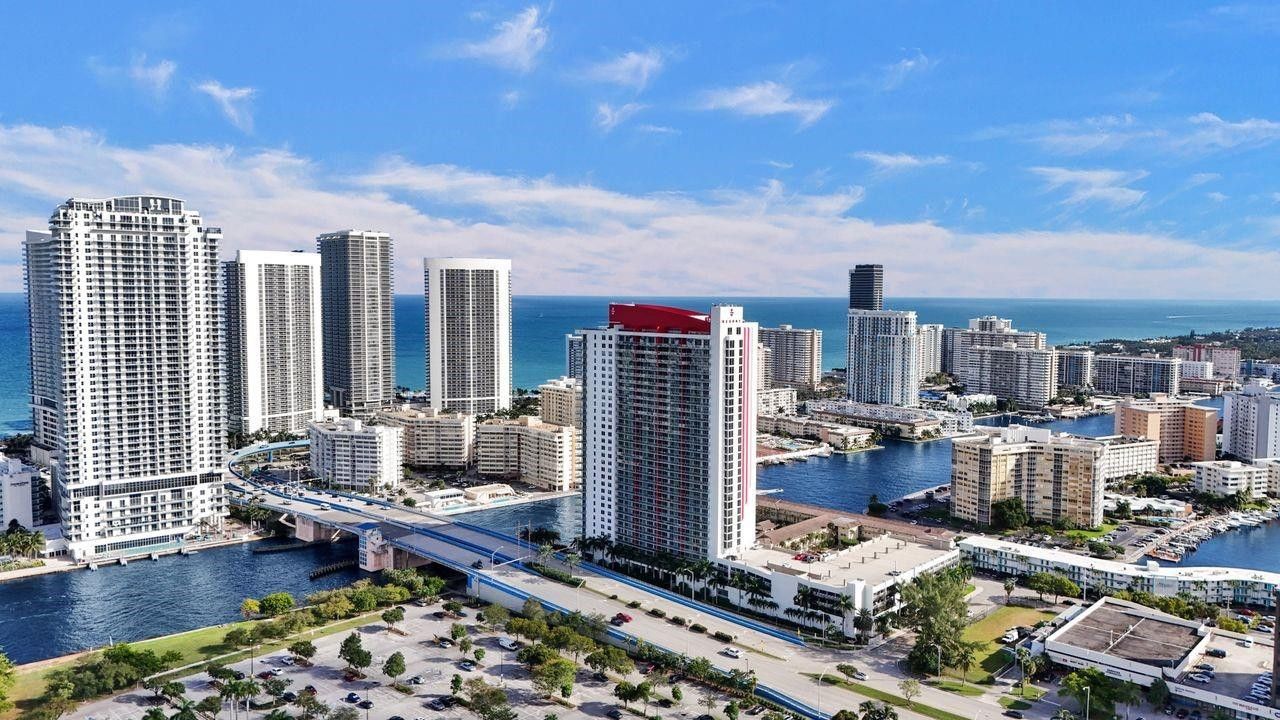 2600 E Hallandale Beach Boulevard, Unit T3210, Hallandale Beach, FL 33009 Photo