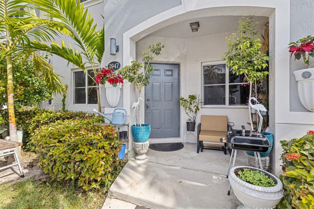 2947 SE 15th Ter, Homestead, FL 33035 Photo