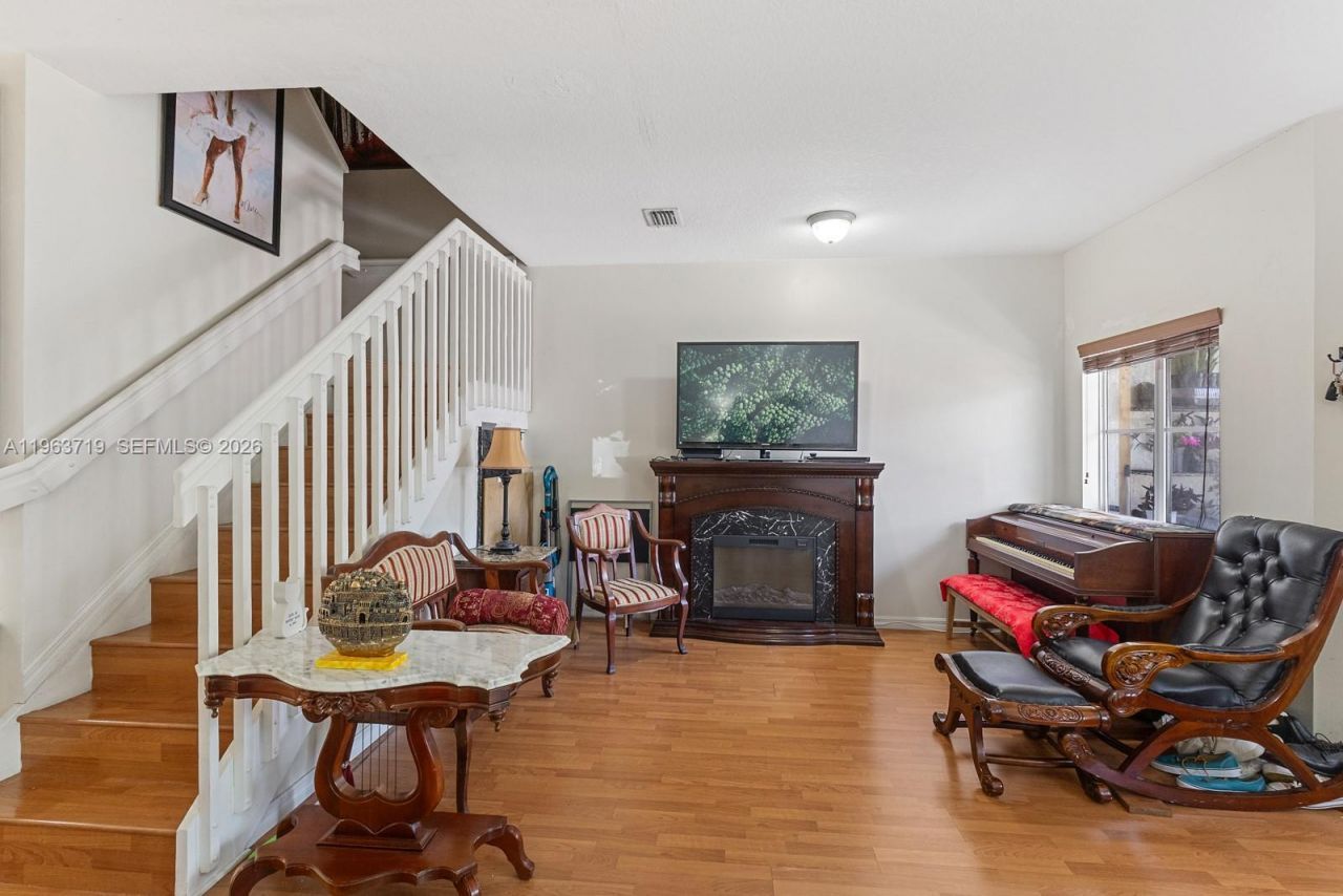 2947 SE 15th Ter, Homestead, FL 33035 Photo