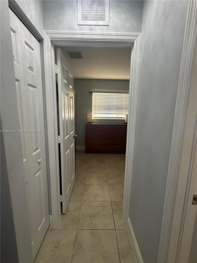 1955 NW 5th Pl, Unit 13, Miami, FL 33136 Photo