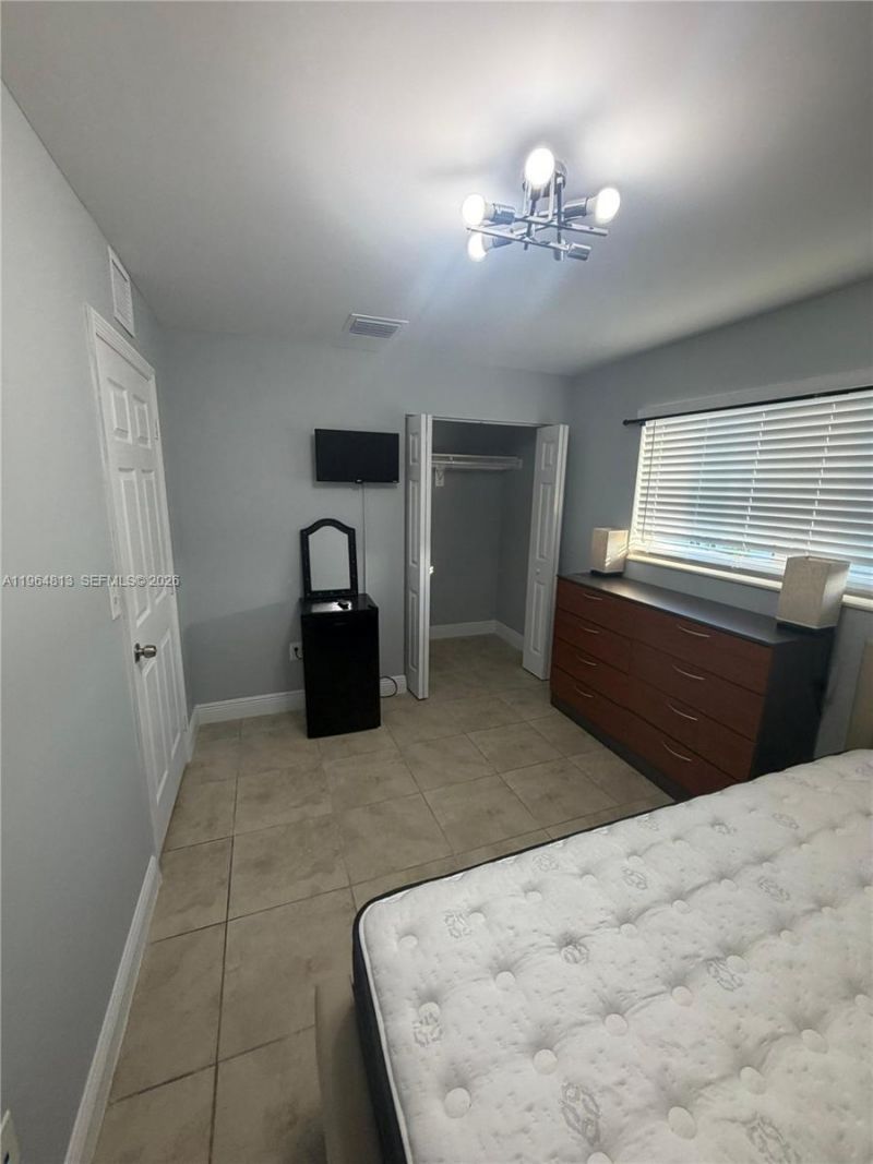 1955 NW 5th Pl, Unit 13, Miami, FL 33136 Photo