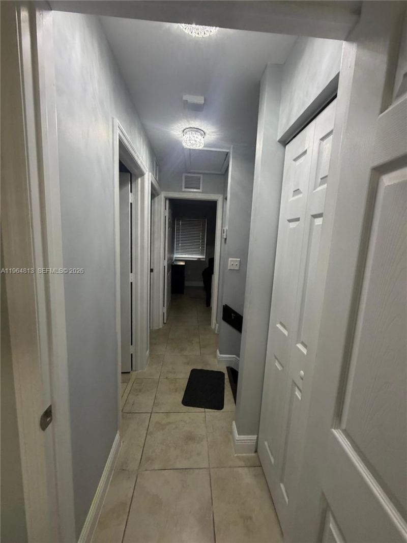 1955 NW 5th Pl, Unit 13, Miami, FL 33136 Photo