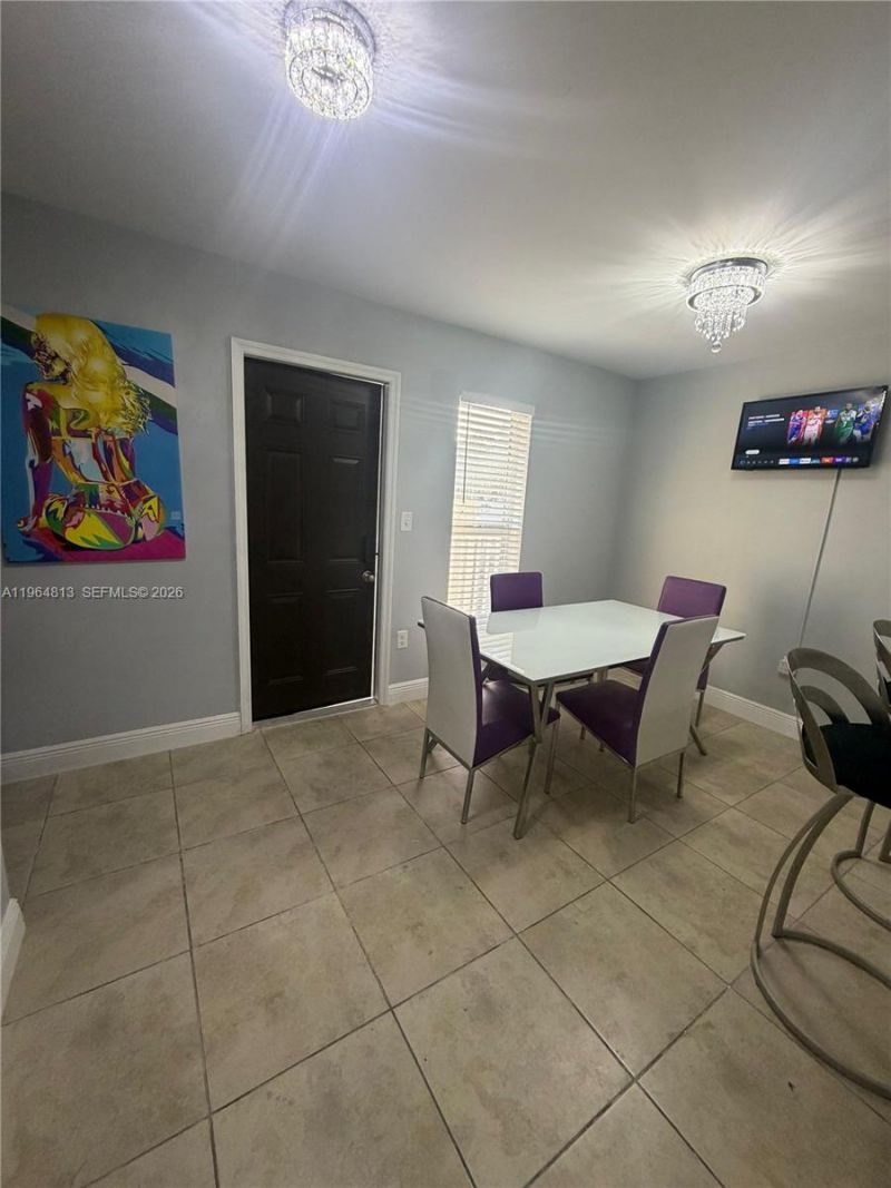 1955 NW 5th Pl, Unit 13, Miami, FL 33136 Photo