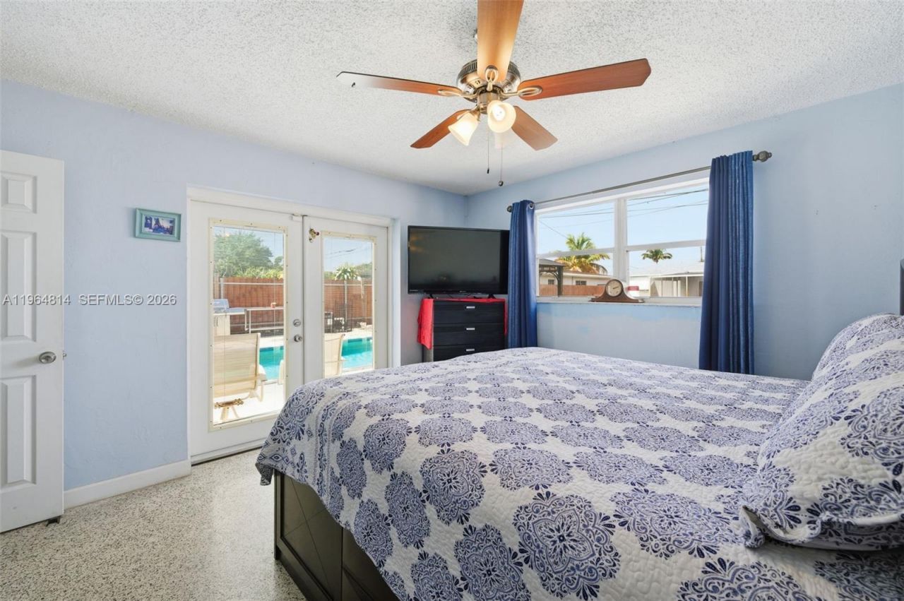 7121 Wilson St, Hollywood, FL 33024 Photo