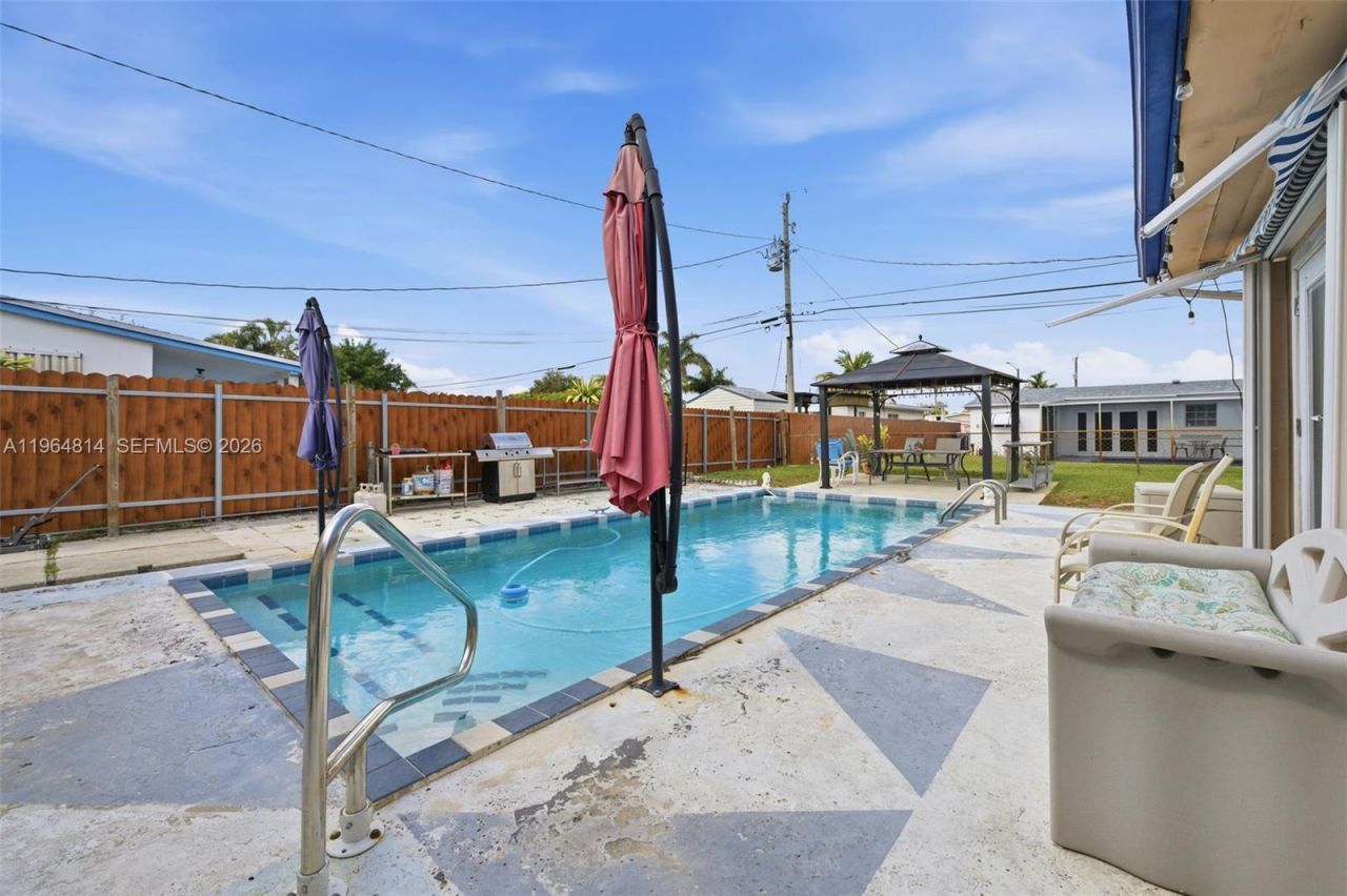 7121 Wilson St, Hollywood, FL 33024 Photo