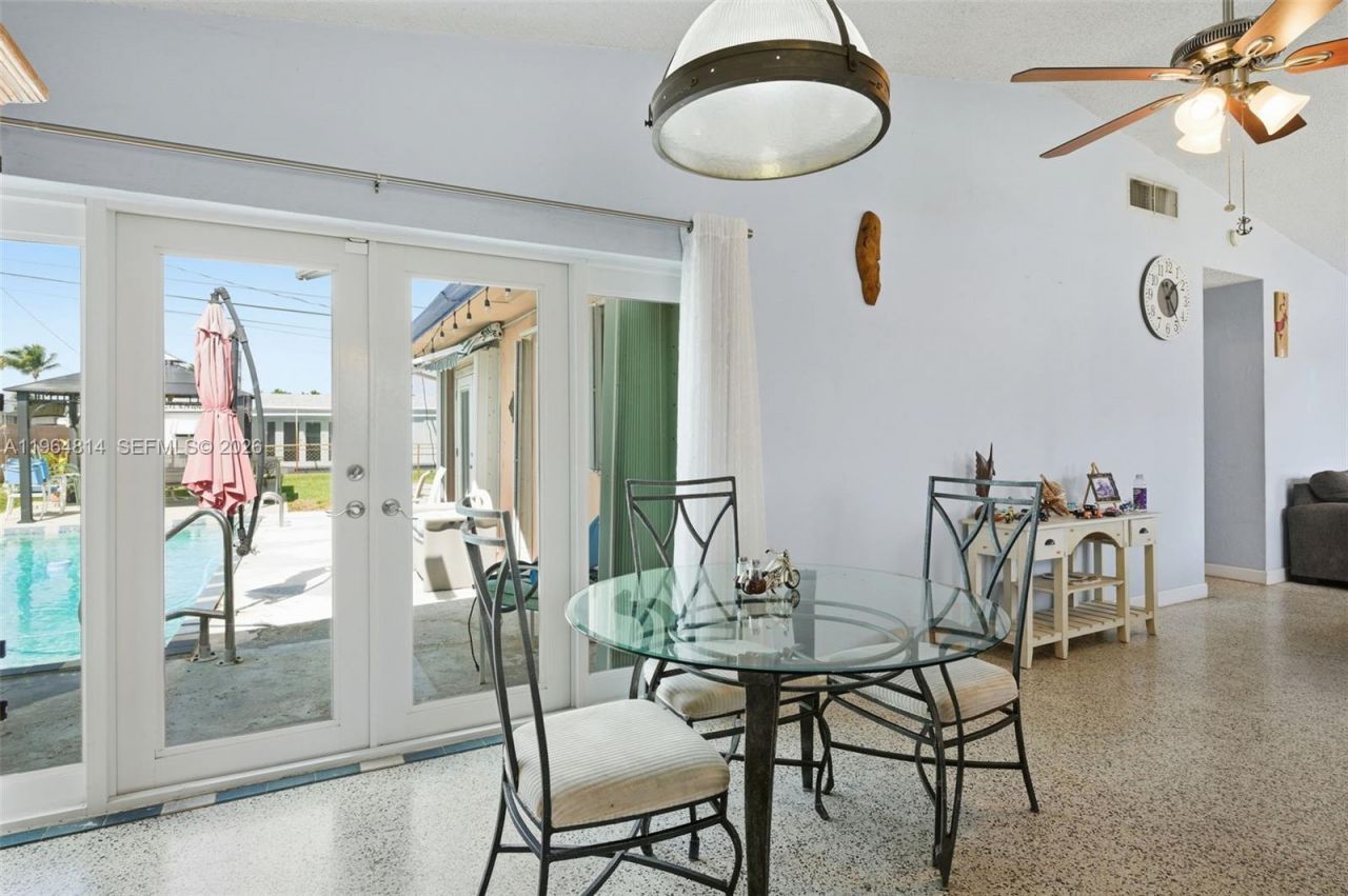 7121 Wilson St, Hollywood, FL 33024 Photo