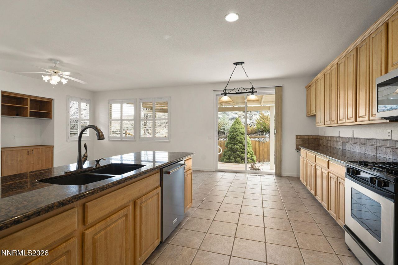 5700 Falcon Ridge Court, Sparks, NV 89436 Photo