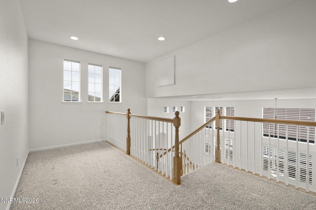 5700 Falcon Ridge Court, Sparks, NV 89436 Photo