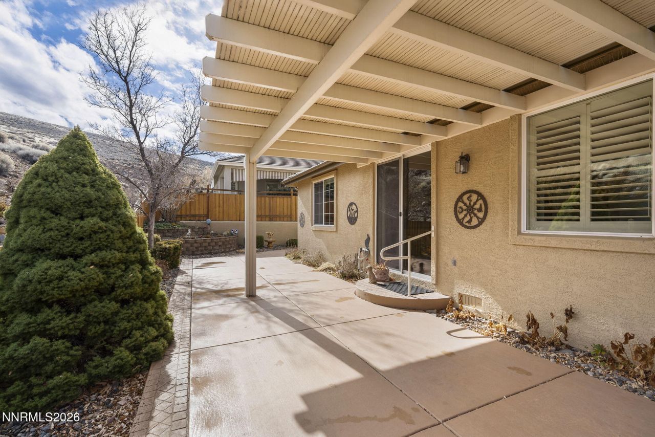 5700 Falcon Ridge Court, Sparks, NV 89436 Photo