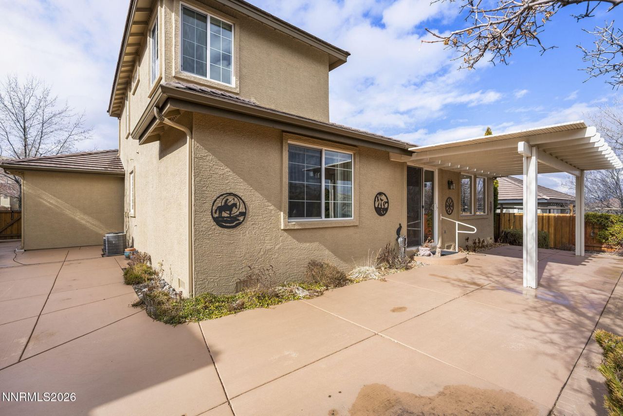 5700 Falcon Ridge Court, Sparks, NV 89436 Photo