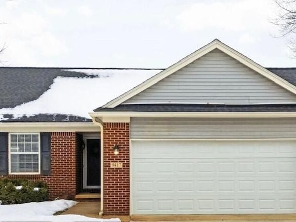 9417 Sandlewood Drive, Whitmore Lake, MI 48189