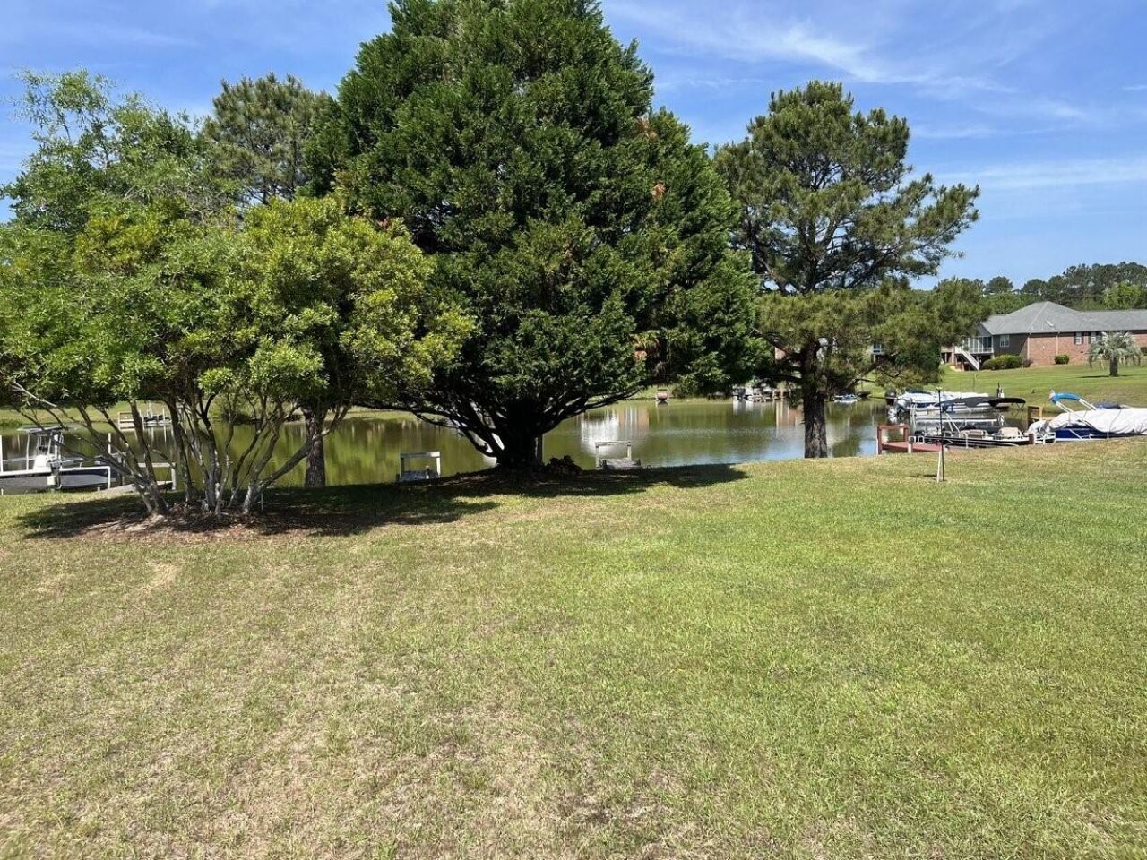 15 N Lake Circle Photo 4