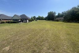 15 N Lake Circle photo 4