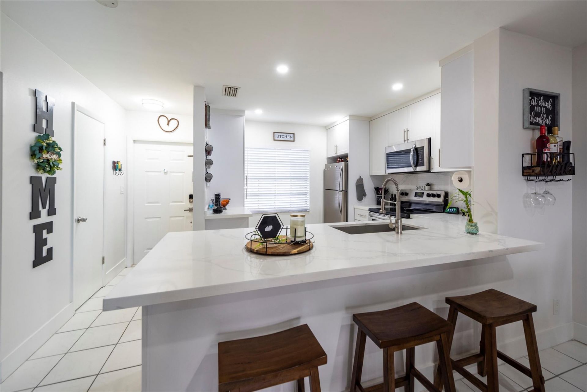 334 NW 103rd Terrace, Unit 334, Pembroke Pines, FL 33026 Photo