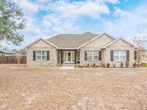 8139 HUNTERS RIDGE S, Glen St. Mary, FL 32040