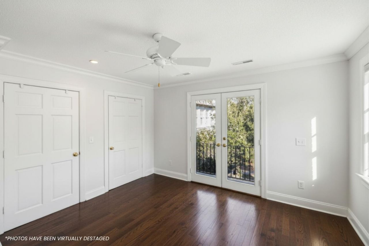 16 Logan Street Photo 30