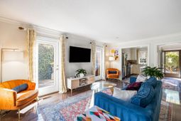 16 Logan Street photo 4