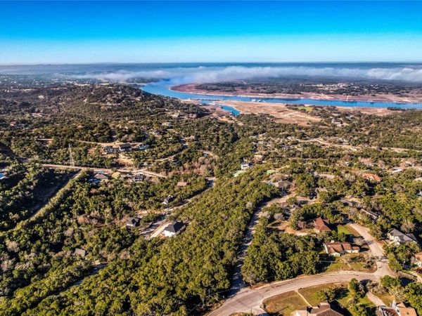 21007 Ridgeview LOOP, Lago Vista, TX 78645