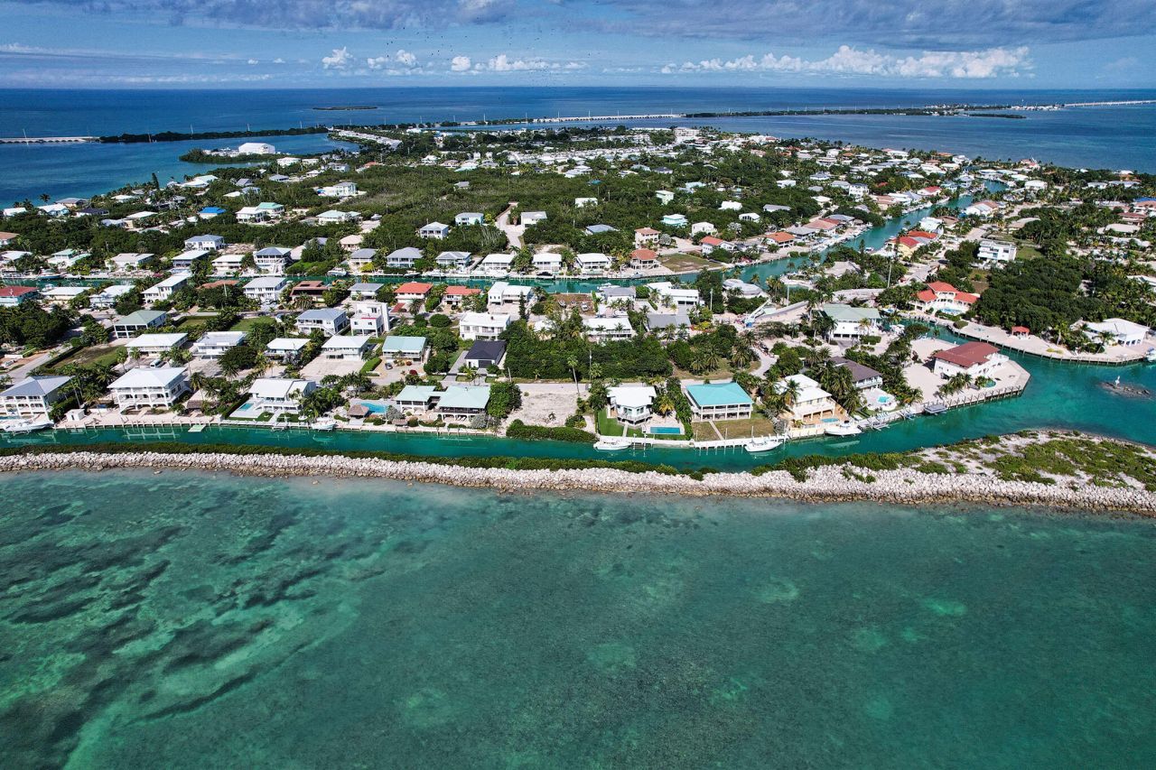 Lot 8 W Seaview Circle, Duck, FL 33050 Photo