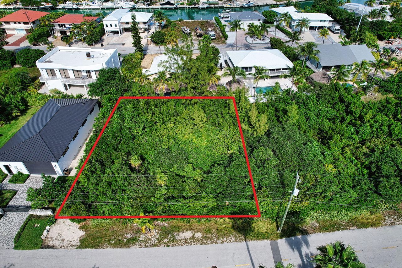 Lot 8 W Seaview Circle, Duck, FL 33050 Photo