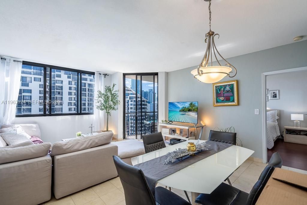 540 Brickell Key Dr , Unit 1619, Miami, FL 33131 Photo