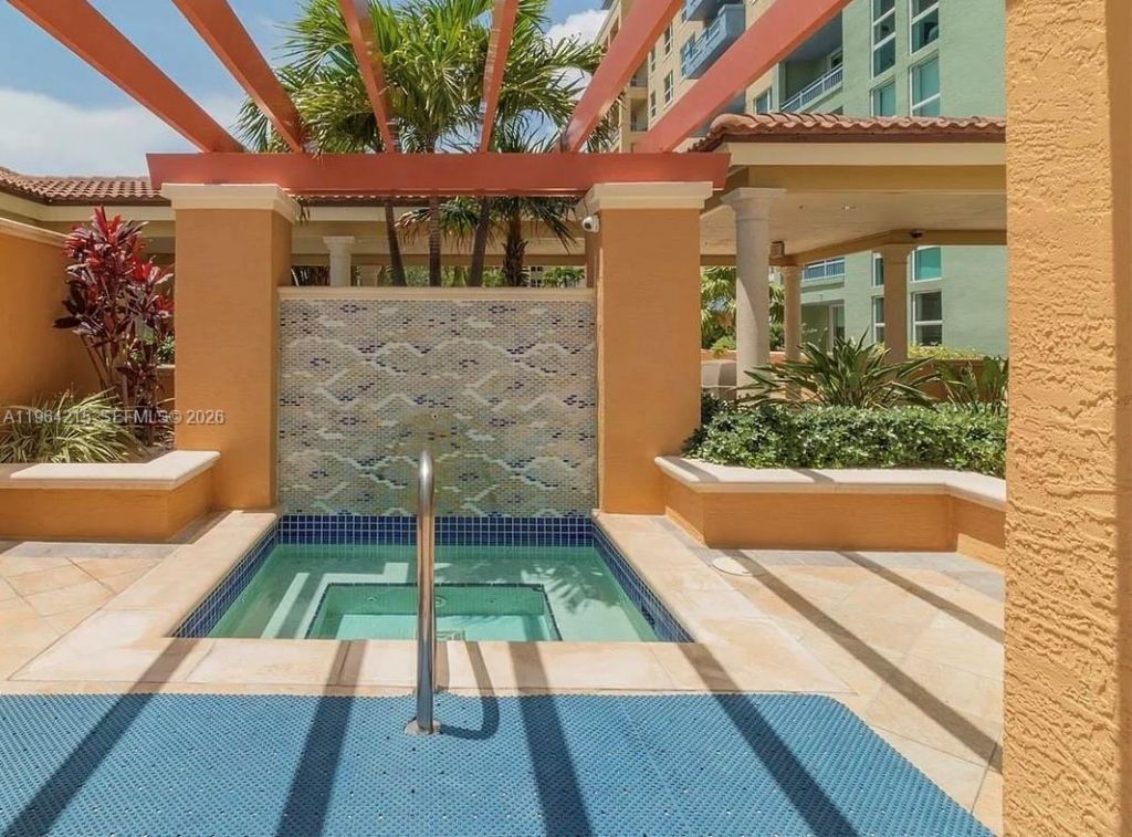 90 Alton Rd, Unit 1407, Miami Beach, FL 33139 Photo