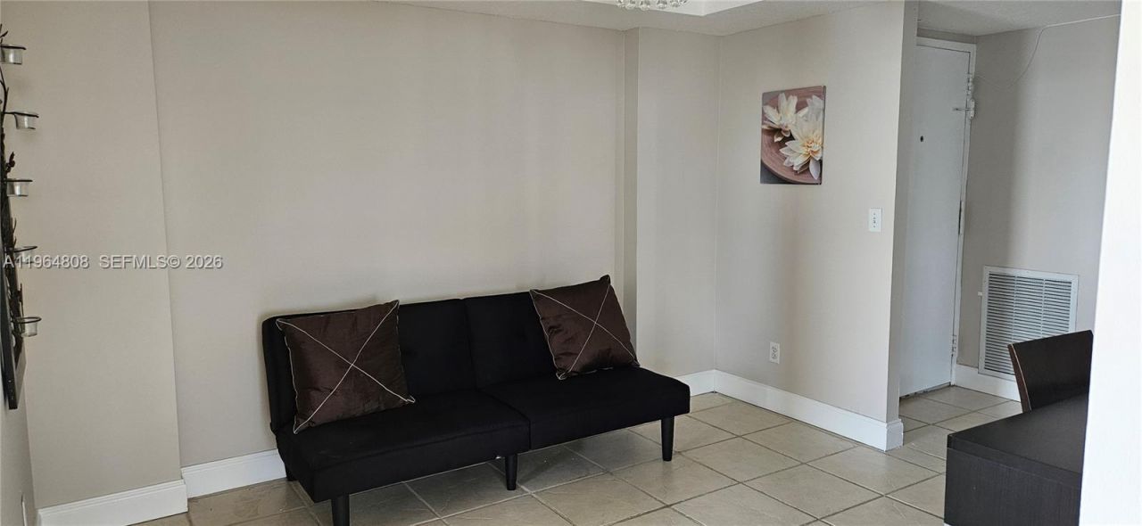 2851 NE 183rd St, Unit 817E, Aventura, FL 33160 Photo