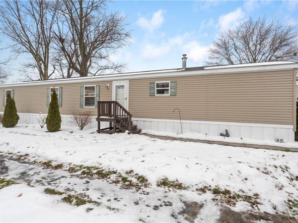 74 Bloomdale MHP, Bloomfield, NY 14469