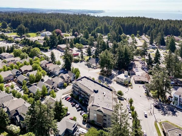 2220 Sooke Rd, Unit 305, Colwood, BC V9B 0G9