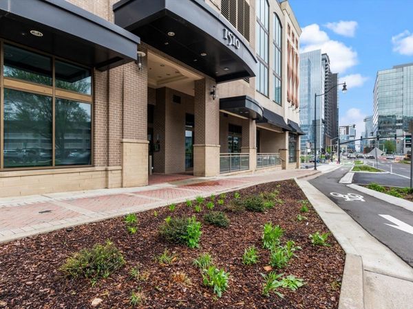 1510 Demonbreun St , Unit 706, Nashville, TN 37203