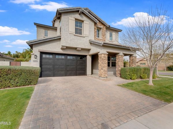 3450 E APPALOOSA Road, Gilbert, AZ 85296
