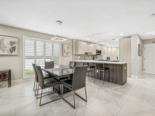 23 Westgate Lane, Unit H, Boynton Beach, FL 33436