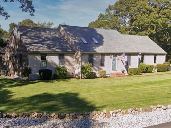 9 Split Rock Rd, Dennis, MA 02638