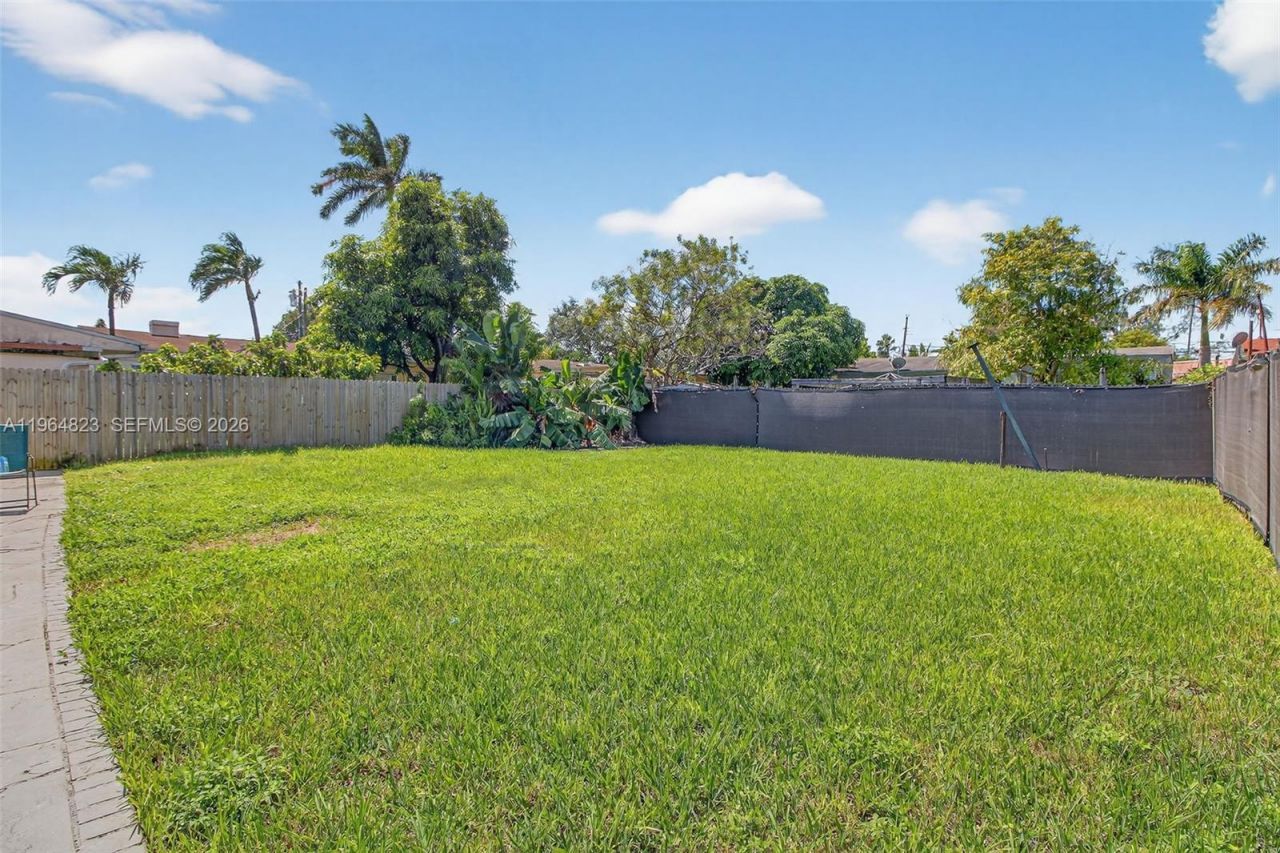 1680 NW 22nd Ct, Miami, FL 33125 Photo