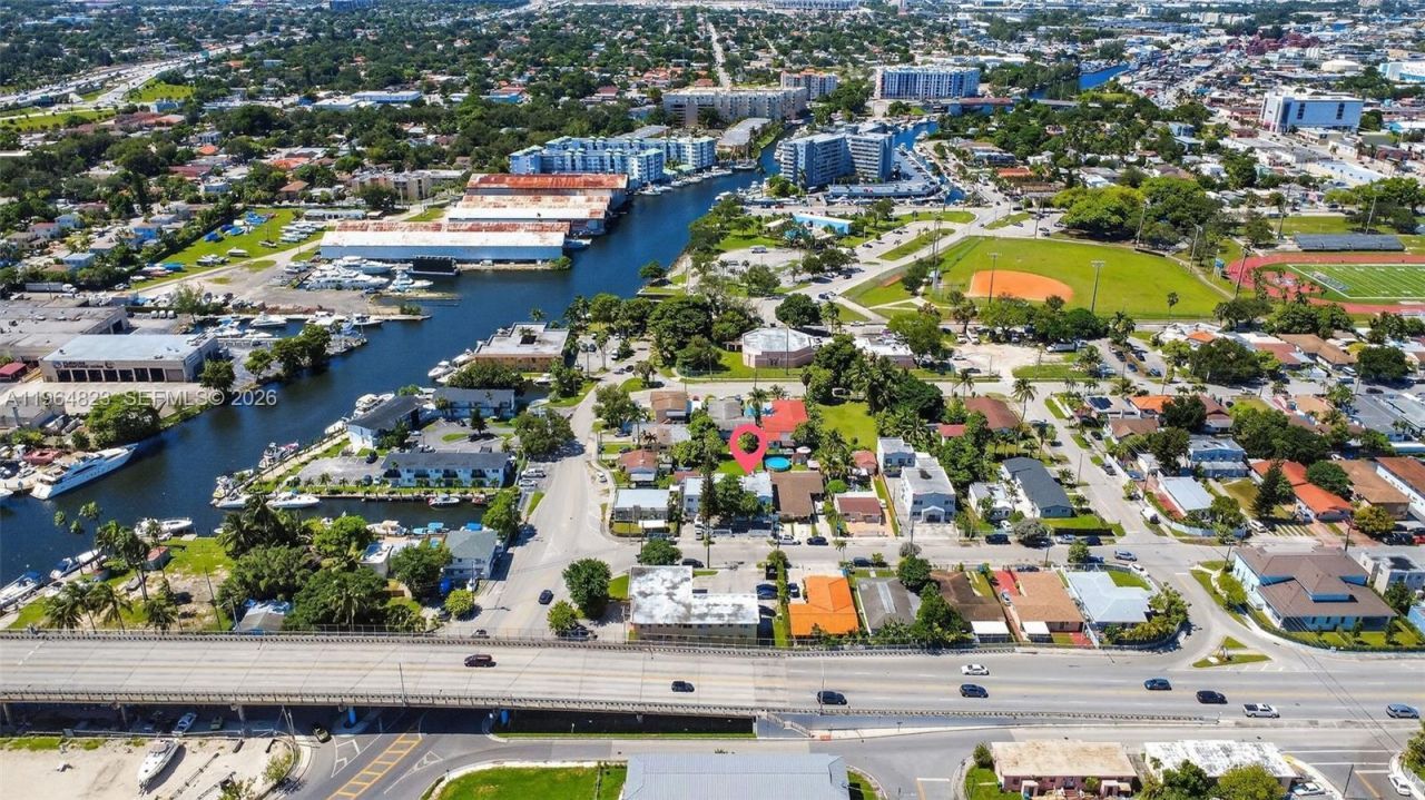 1680 NW 22nd Ct, Miami, FL 33125 Photo